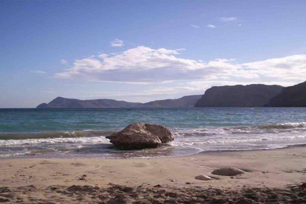 Apartamento A 2 Minutos Andando A La Playa. لا إيسليتا ديل مورو المظهر الخارجي الصورة